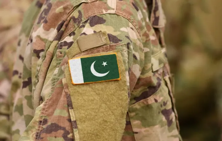 पाकिस्तानमा आतङ्कवादीसँगको गोली हानाहानमा सैनिकको मृत्यु