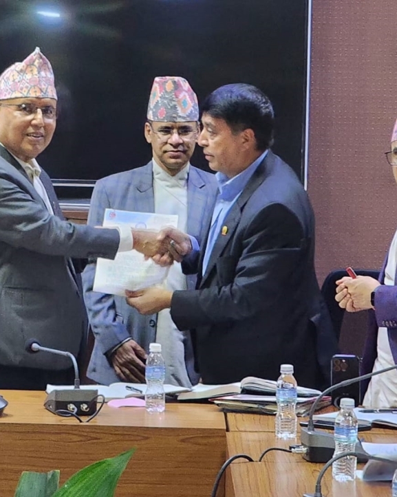 पर्ख र हेरको अवस्थामा निजी क्षेत्र
