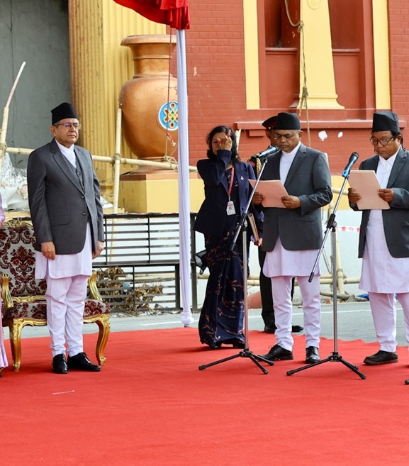 नवनियुक्त चार मन्त्रीले लिए शपथ
