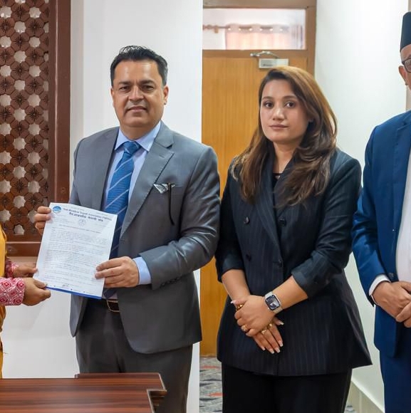 प्रवासी नेपालीलाई निर्वाचनमा सहभागी गराउने प्रधानमन्त्रीको प्रतिबद्धता