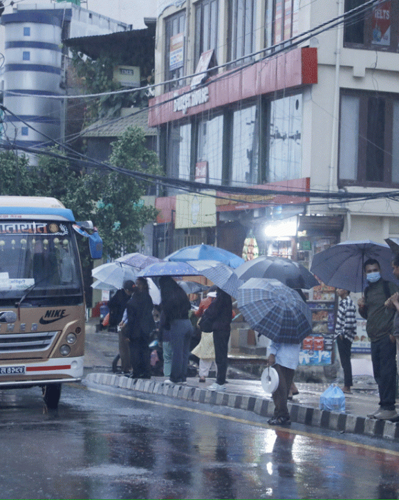 काठमाडौँमा बिहानदेखि वर्षा