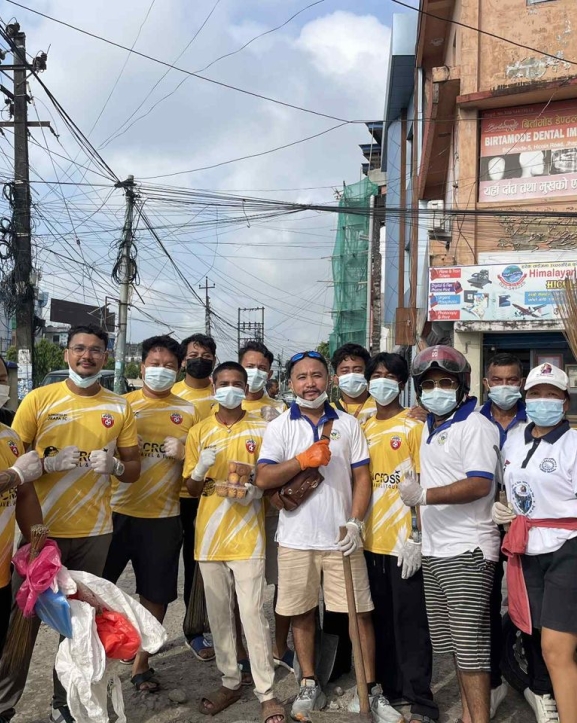 'आफ्नो गाउँठाउँ आफैँ सरसफाइ गरौँ' भन्ने मूल नारासहित सरसफाइ अभियान सम्पन्न