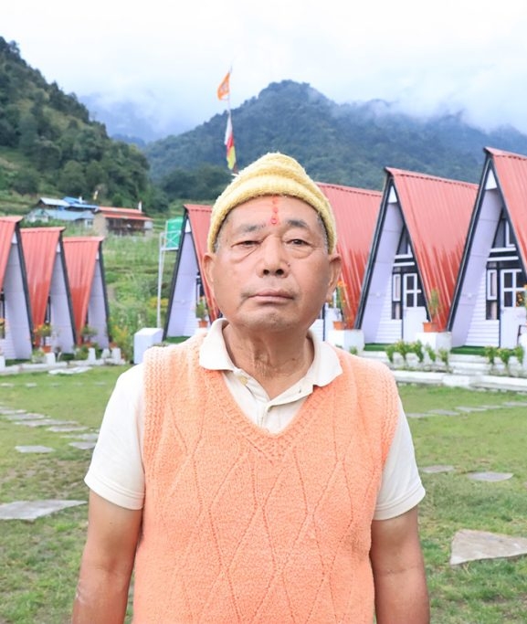 सहर पसेका सन्तानलाई गाउँ फर्काउने बलबहादुरको जुक्ति