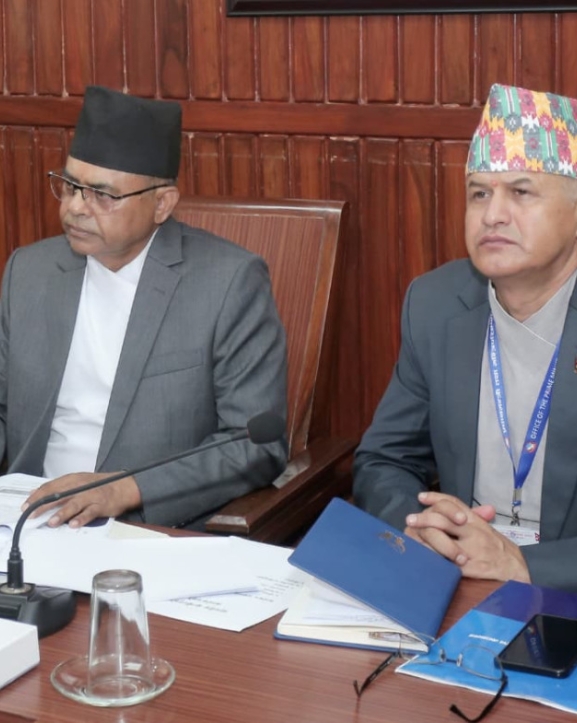 भूमिमन्त्री सिन्हाले गरे पदभार ग्रहण, भू-उपयोग नियमावली संशोधन गर्ने निर्णय
