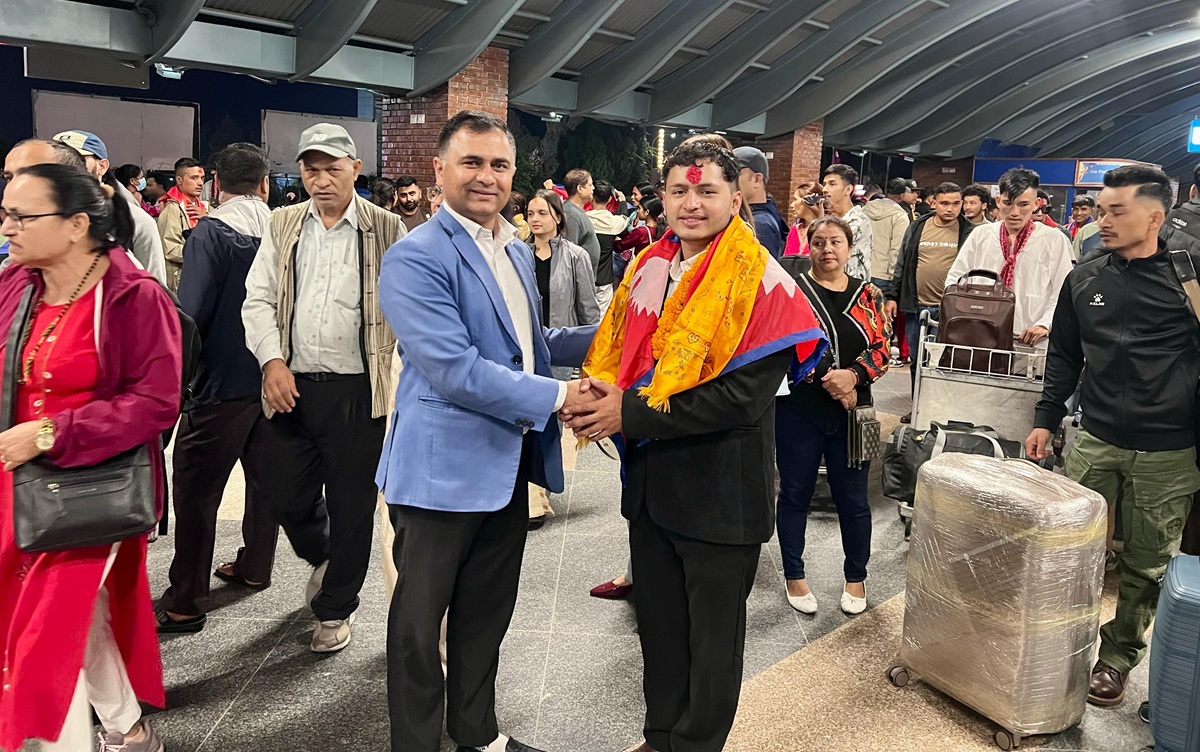 स्टार्टअप वर्ल्डकपका लागि नेपाली टोली अमेरिका प्रस्थान