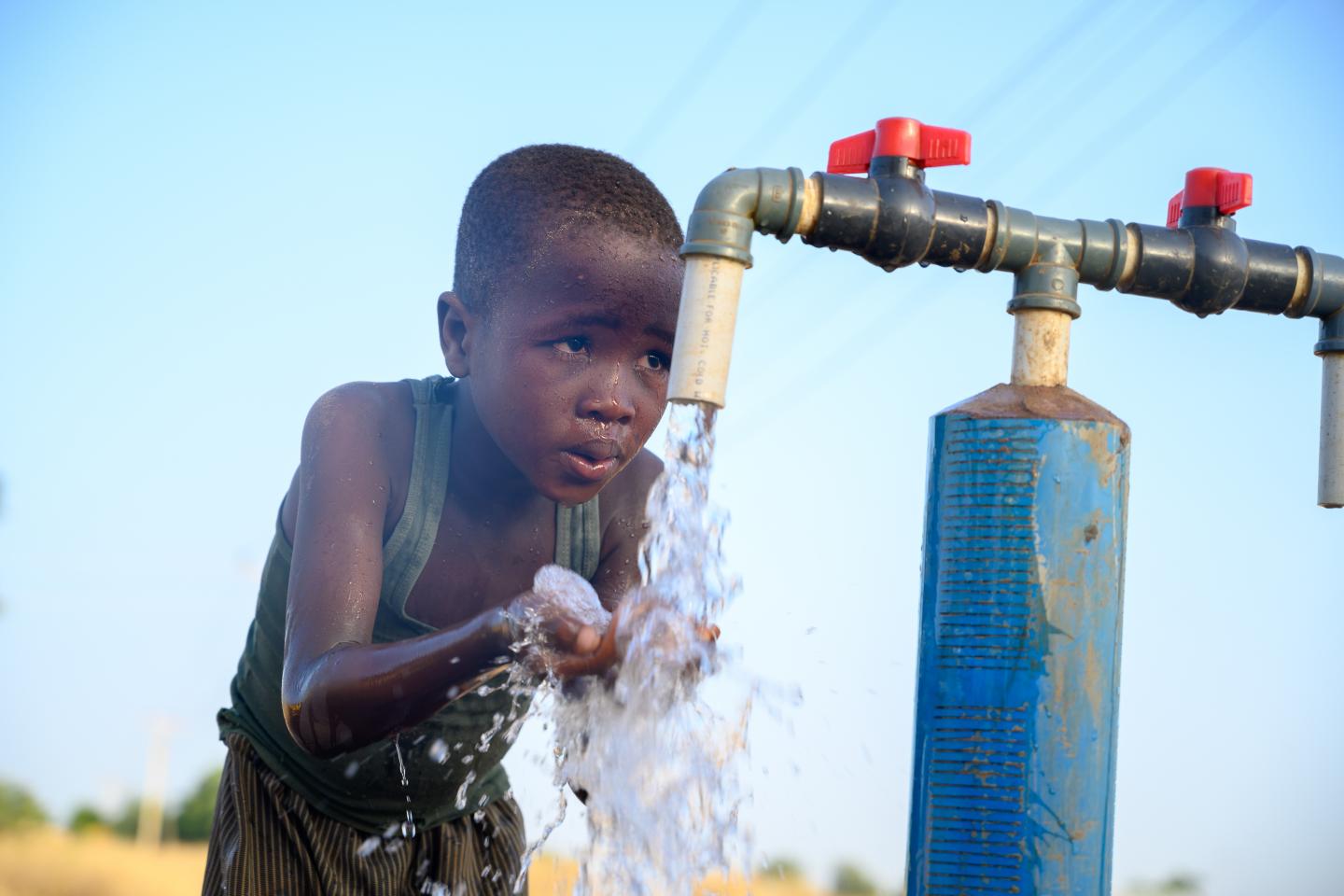 नाइजेरियामा सात करोडभन्दा बढी बालबालिका पानीजन्य संक्रमणको खतरामा