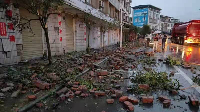 चीनमा शक्तिशाली भूकम्प, दुई जनाको मृत्यु, ६० भन्दा बढी घाइते