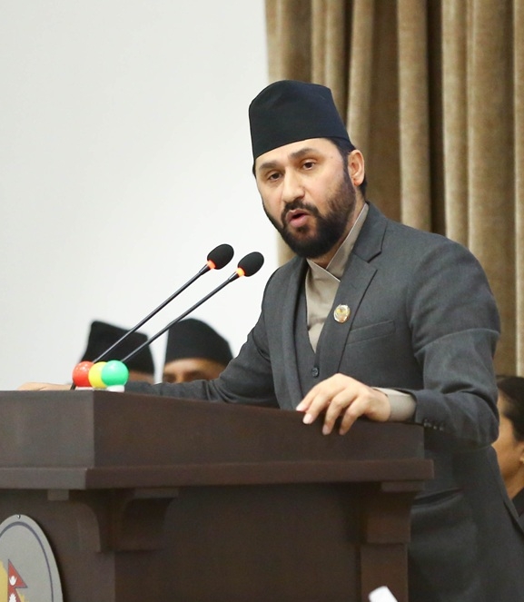 हवाई उद्धारको यति ठुलो व्यवस्थित अभियान यसअघि विरलै भएको थियो : रवि