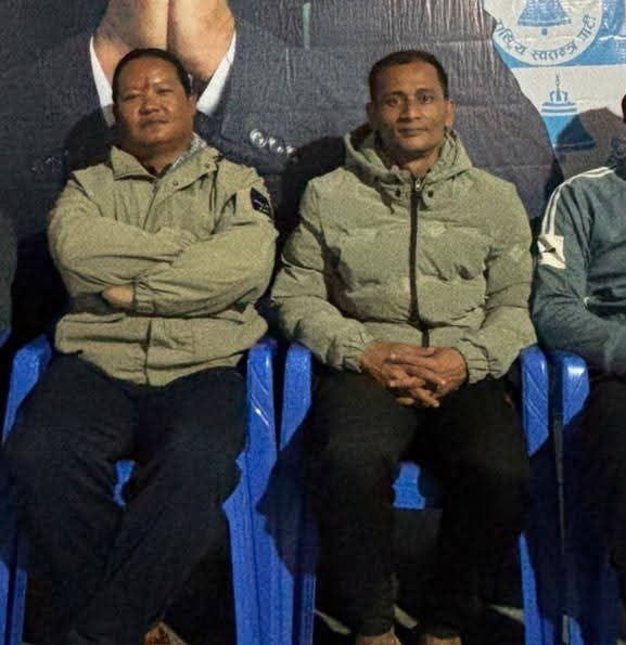 नवलपरासीमा ३७ नेता–कार्यकर्ताले गरे कांग्रेस परित्याग