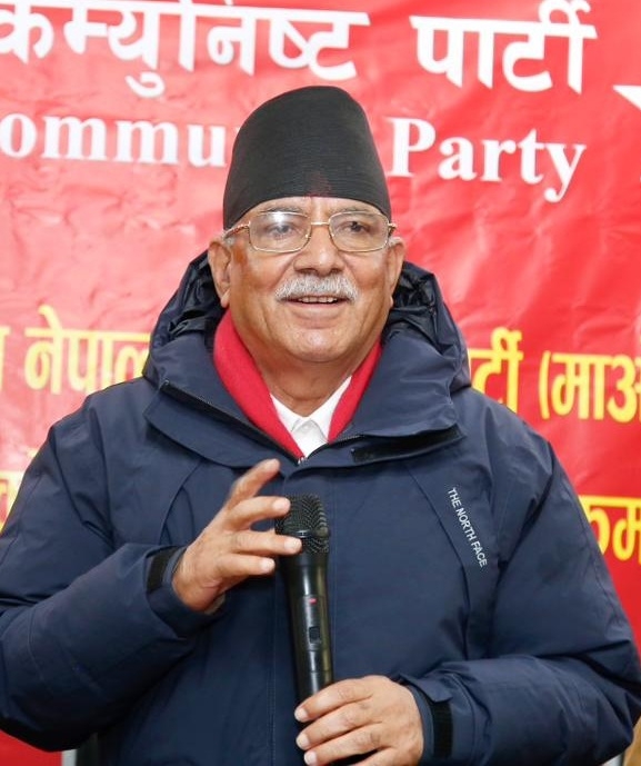 प्रचण्डले विप्लवलाई भने- ‘यताउता नभौंतारिनुस्, एकतामा आउनुस्’