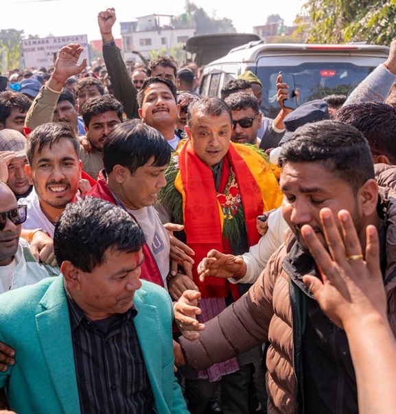 प्रभाव बढाउँदै गगन