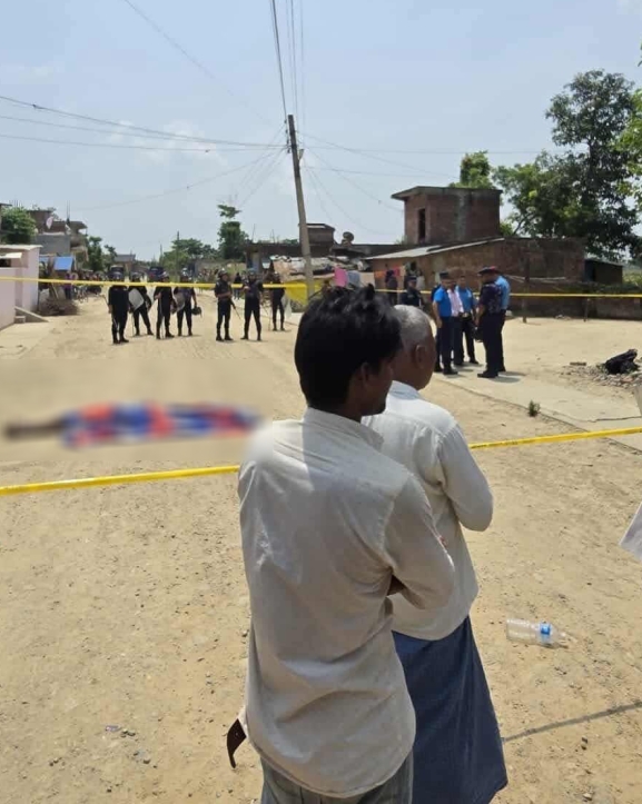कोदालो प्रहार गरी आफ्नै बुबा र छिमेकीको हत्या