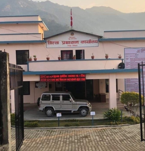 लमजुङका आधा दर्जन कार्यालय ४ वर्षदेखि निमित्तको भरमा