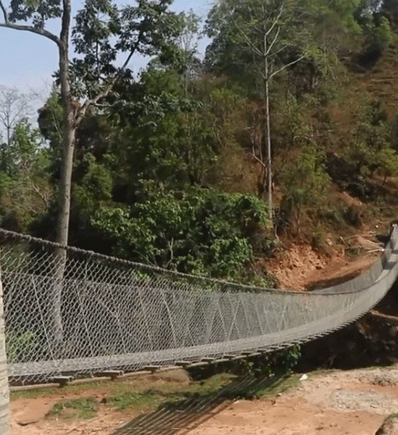 ‘झोलुंगे पुल बनेपछि पुस्तौँदेखिको समस्या अन्त्य’