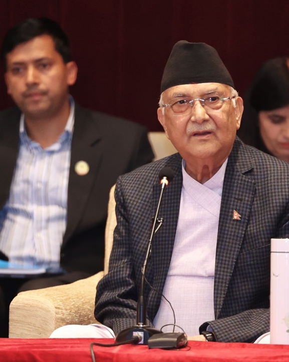 तयार भएर बस्नुस्, भोलिदेखि सदन चल्छ : प्रधानमन्त्री ओली