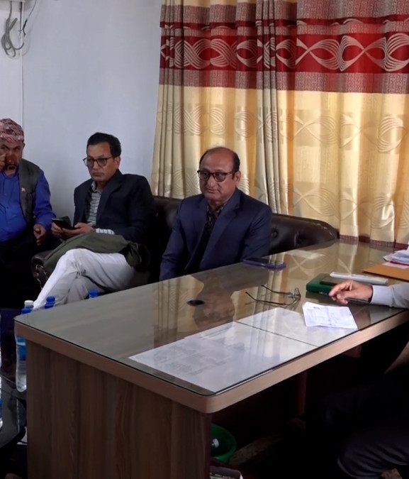 शिक्षक महासंघले बुझायो राजनीतिक दलका प्रमुख सचेतकलाई ध्यानाकर्षणपत्र