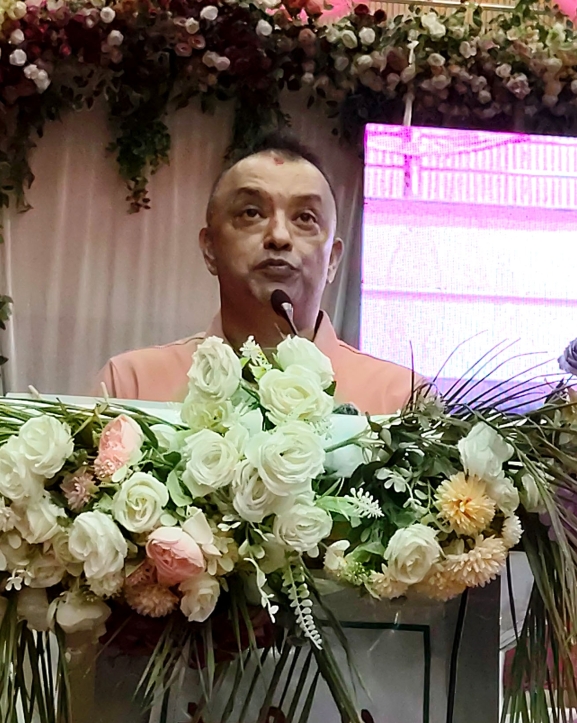 सरकारलाई गगन थापाका पाँच प्रश्न र सुझाव, संख्याका भरमा दम्भ नपाल्न चेतावनी