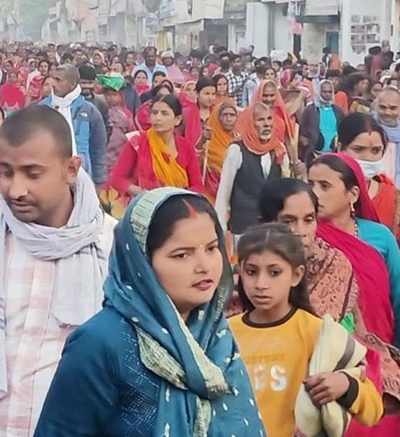 मिथिला मध्यमा परिक्रमाको महोत्तरी यात्रा पूरा , यात्री धनुषा प्रस्थान