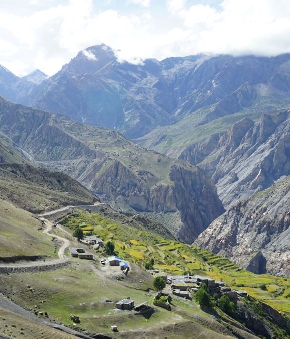 सडक सञ्जालमा जोडिँदै मुस्ताङ र डोल्पा