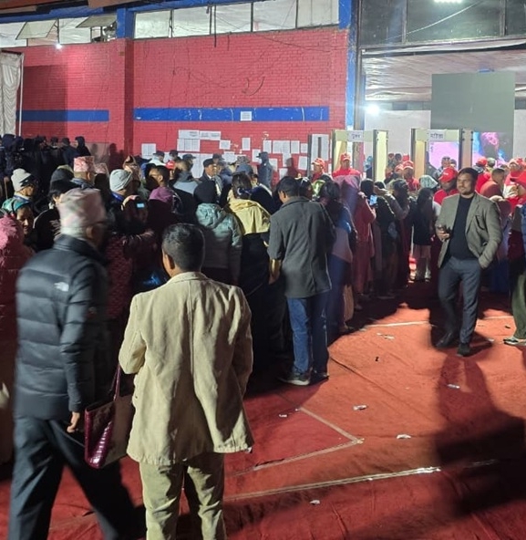 एमालेमा आन्तरिक लोकतन्त्रमा फर्काउने कसरत