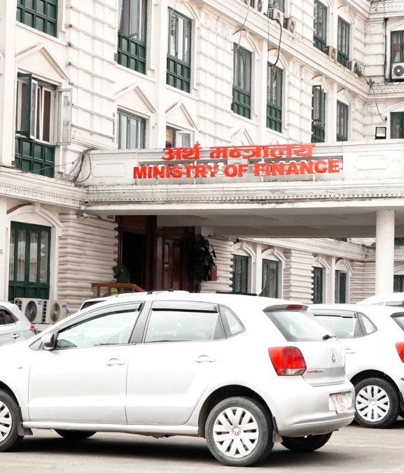 ४ खर्ब ८ अर्बका मालवस्तुमा ५३ अर्ब कर छुट