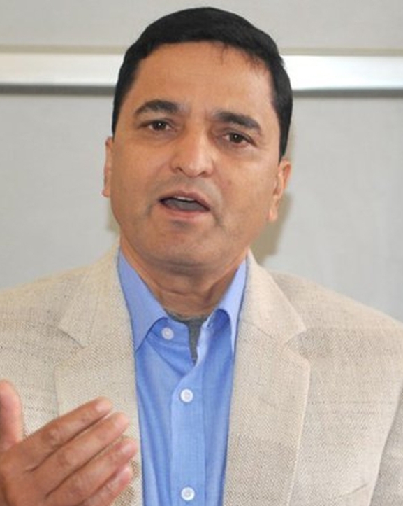 नेतृत्व हस्तान्तरणको बहसपछि योगेश भट्टराईले गरे सांकेतिक टिप्पणी