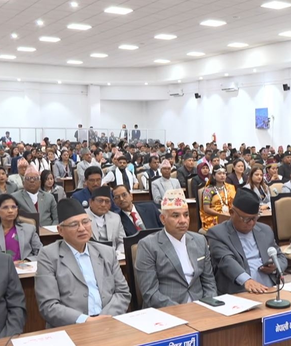 नवनिर्वाचित सांसदहरूको शपथ (लाइभ)