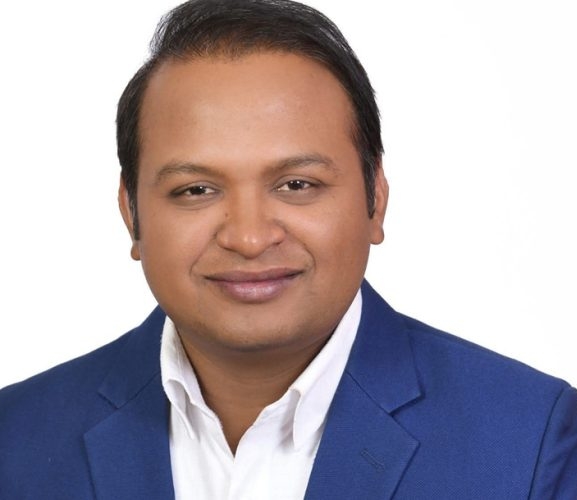 को हुन् नवनियुक्त श्रममन्त्री साह ? 