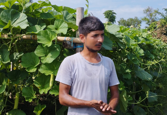 मौसमी सागसब्जी बेचेर मासिक दुई लाख आर्जन