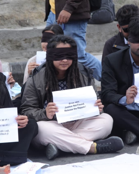 कार्की आयोगको प्रतिवेदन सार्वजनिक गर्न माग गर्दै माइतीघरमा प्रदर्शन 