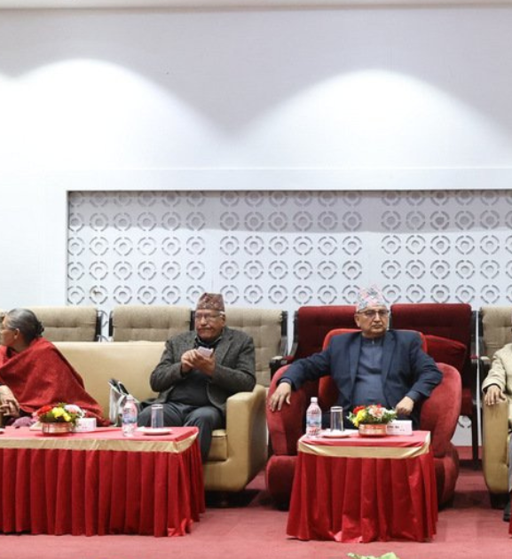 एमाले नेता ईश्वर पोखरेल समूहको भेला जारी