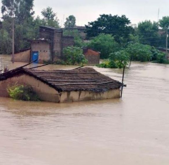 घट्दै कृषक, बढ्दै उपभोक्ता