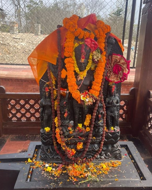 कीर्तिपुरको चारघरेमा भगवान् विष्णुको मूर्ति स्थापना
