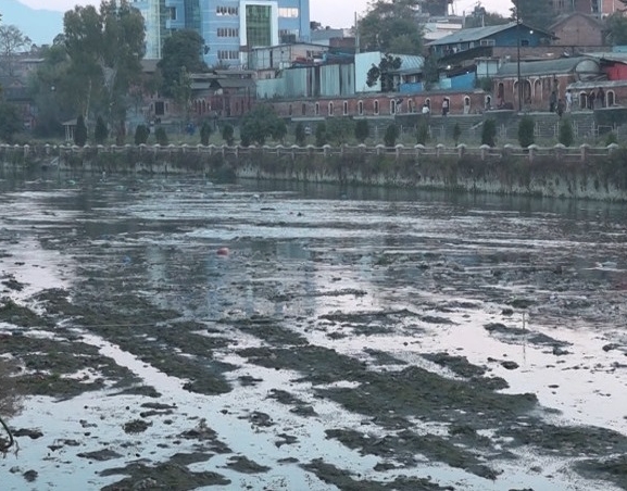 बागमती स्वच्छ अभियानको ३ दशक, रोकिएन ढल मिसाउने काम