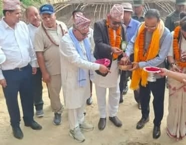 त्रियुगामा सुविधा सम्पन्न नगर अस्पतालको शिलान्यास