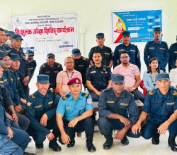 कपिलवस्तुमा प्रहरीको निःशुल्क आँखा जाँच