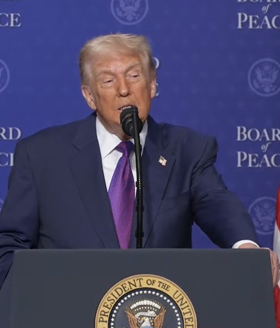 हतियार नत्यागे ‘कडा कारबाही’ गर्ने हमासलाई ट्रम्पको चेतावनी