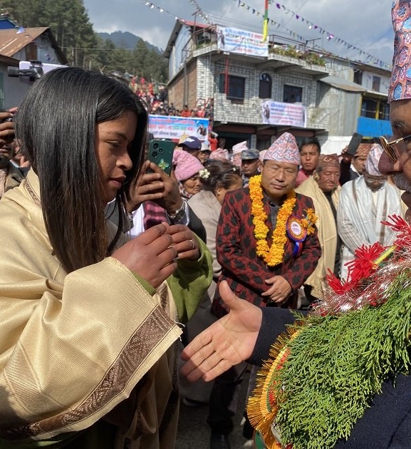 अध्यक्ष दाहालद्वारा सहिद धनरुपा स्मृति पार्क उद्घाटन