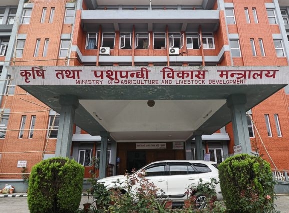 देशभर करिब ५८ प्रतिशत किसान सूचीबद्ध