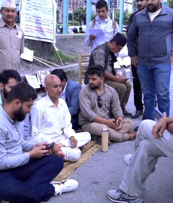 वार्ता समितिले अनावश्यक बार्गेनिङ नगरोस् : अनसनरत प्रमुख भट्टराई