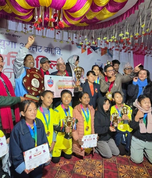 त्रियुगा माविलाई मेयर रनिङ शिल्डको उपाधि