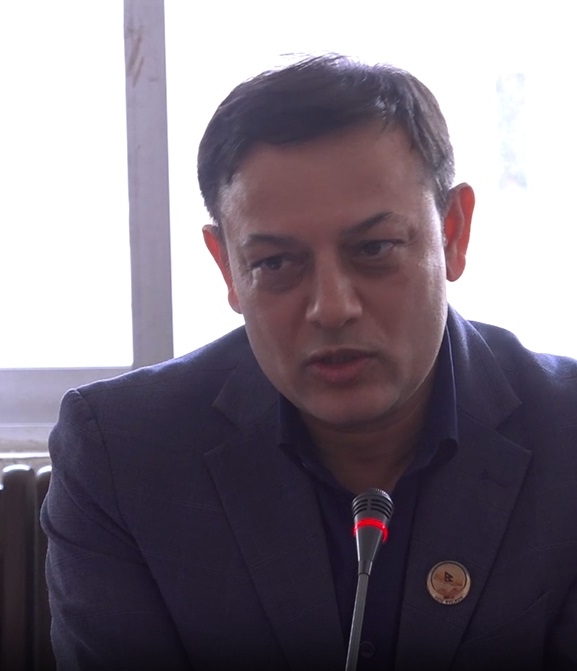 ‘असारे भ्रमण’ भनेर प्रश्न उठ्छ, आर्थिक वर्षको अन्त्यतिर अनुगमन भ्रमण नगरौं : अर्याल