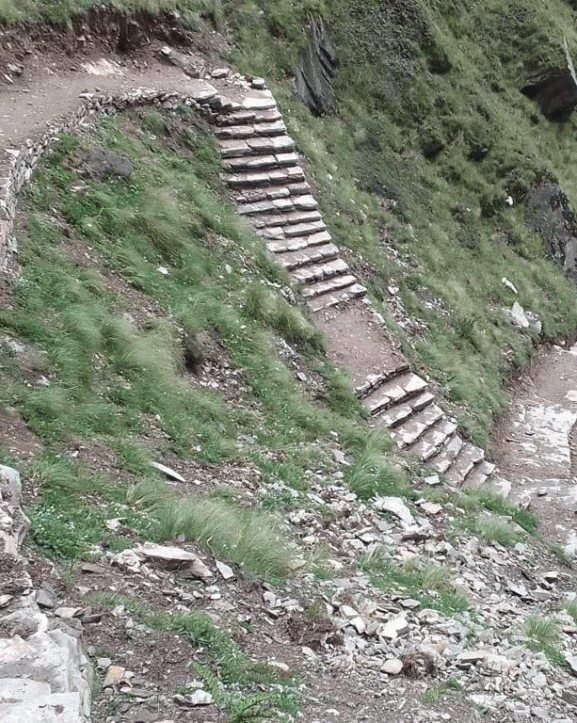 धौलागिरि आधार शिविर जाने पदमार्ग निर्माण
