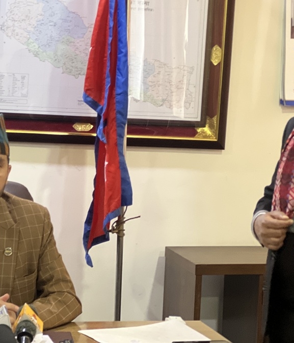 देश र जनताको हितमा काम गर्न सञ्चारमन्त्री खरेलको निर्देशन