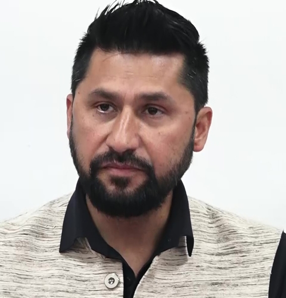 चितवन २ मा रविको अग्रता, पछ्याउँदै एमालेका अस्मिन 