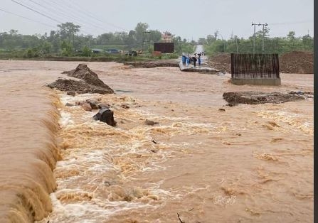 देशभरका दर्जनौँ सडकखण्ड अवरुद्ध (विवरणसहित)