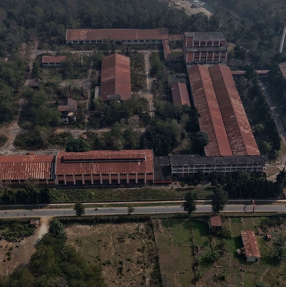 दोधारे नीतिमा दलहरू, उद्योग सरकारले खोल्ने कि निजी क्षेत्रले ?