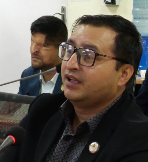 संवैधानिक पदाधिकारी र न्यायाधीशले सम्पत्ति सार्वजनिक गर्नुपर्छ : सांसद न्यौपाने