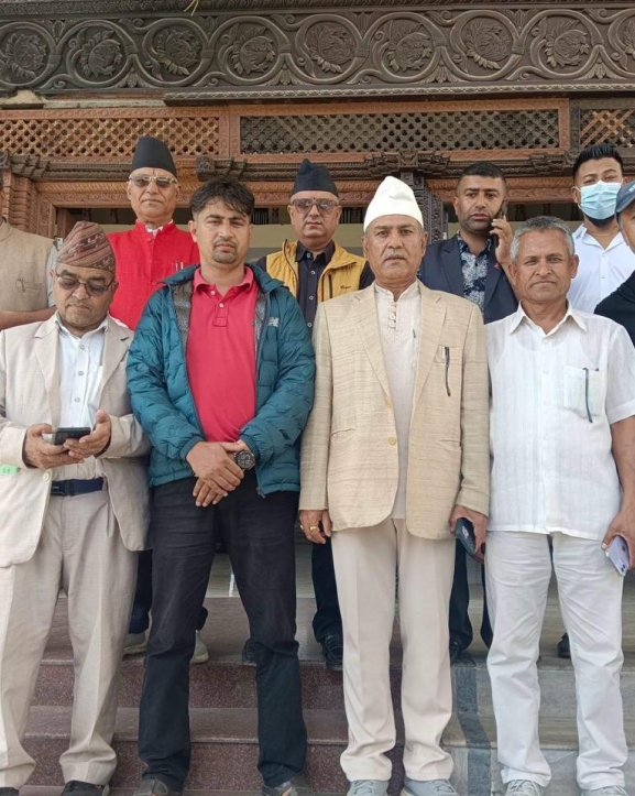 कांग्रेस महाधिवेशन : काभ्रे-२ मा निर्वाचन प्रक्रिया रोकिएको भन्दै उम्मेदवारद्वारा उजुरी
