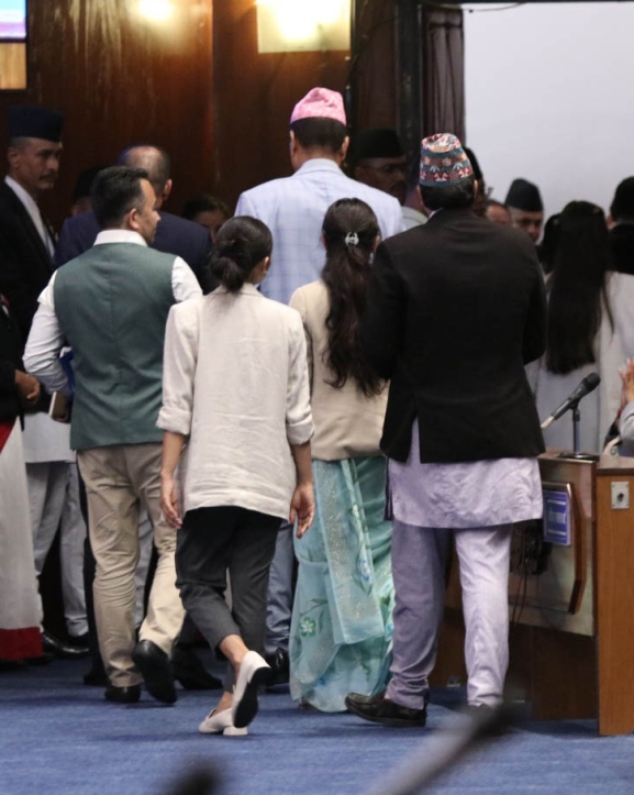 रास्वपा र राप्रपाद्वारा आज पनि संसद् बहिष्कार